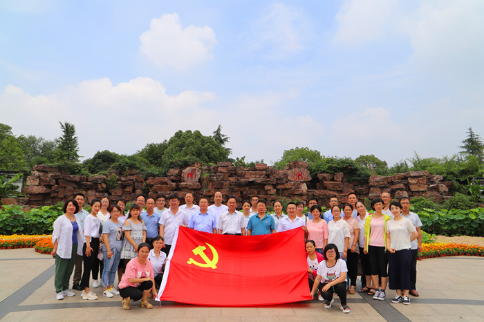 c985df551b52bc430cb9af7e07f346a_.jpg
