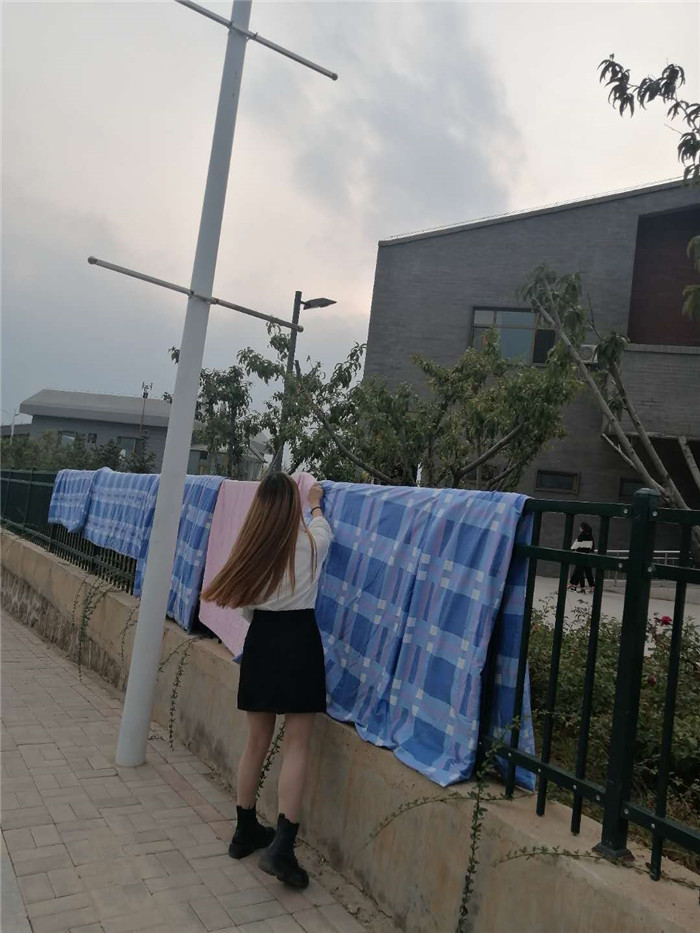 4_.jpg